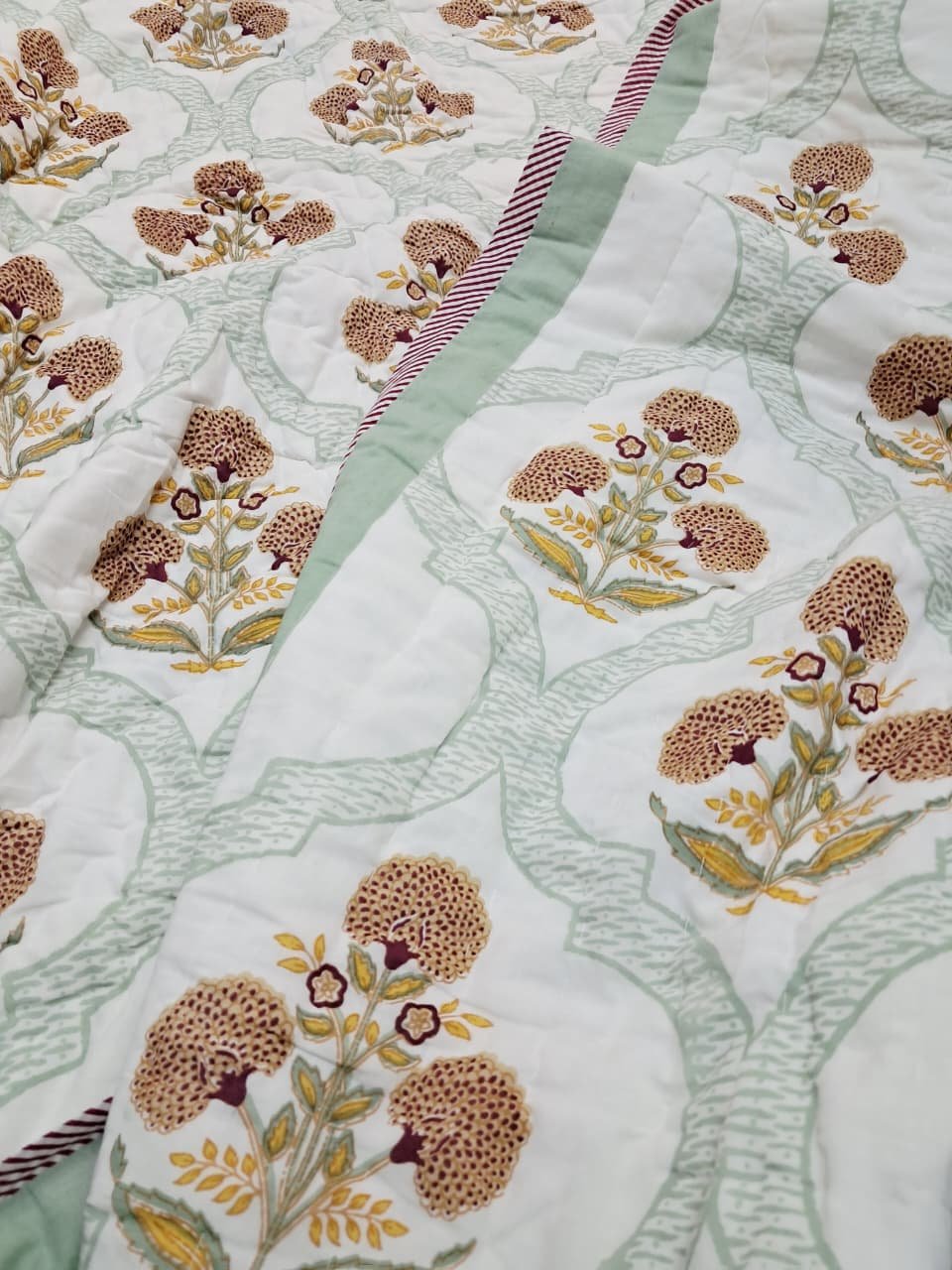 Mughal floral Tiles – Jaipuri Block Print Razai - Image 5