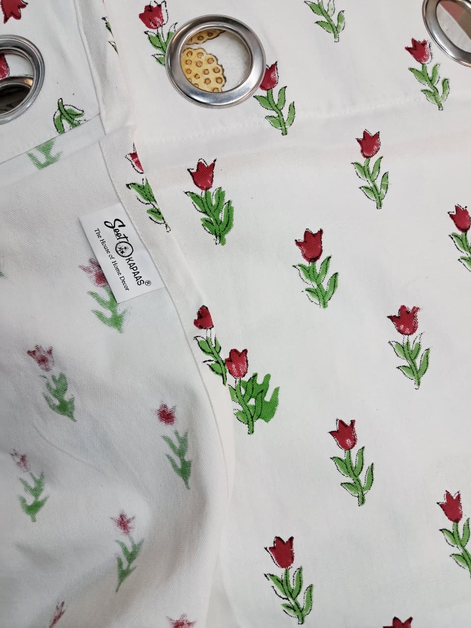 Tulip Whisper – Jaipuri Hand-Block Printed Duck-Cotton Curtain - Image 2