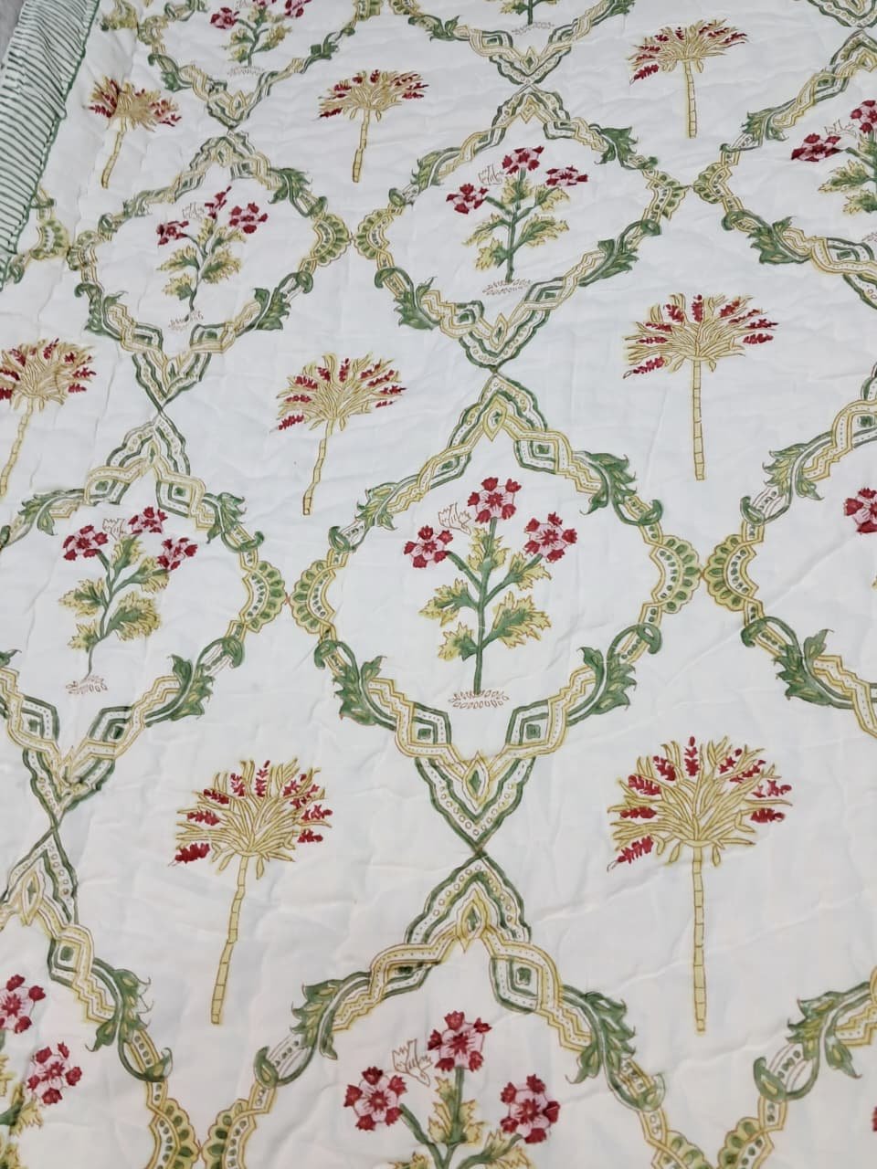 Mughal Palm Garden – Jaipuri Hand-Block Mulmal Cotton Razai - Image 6