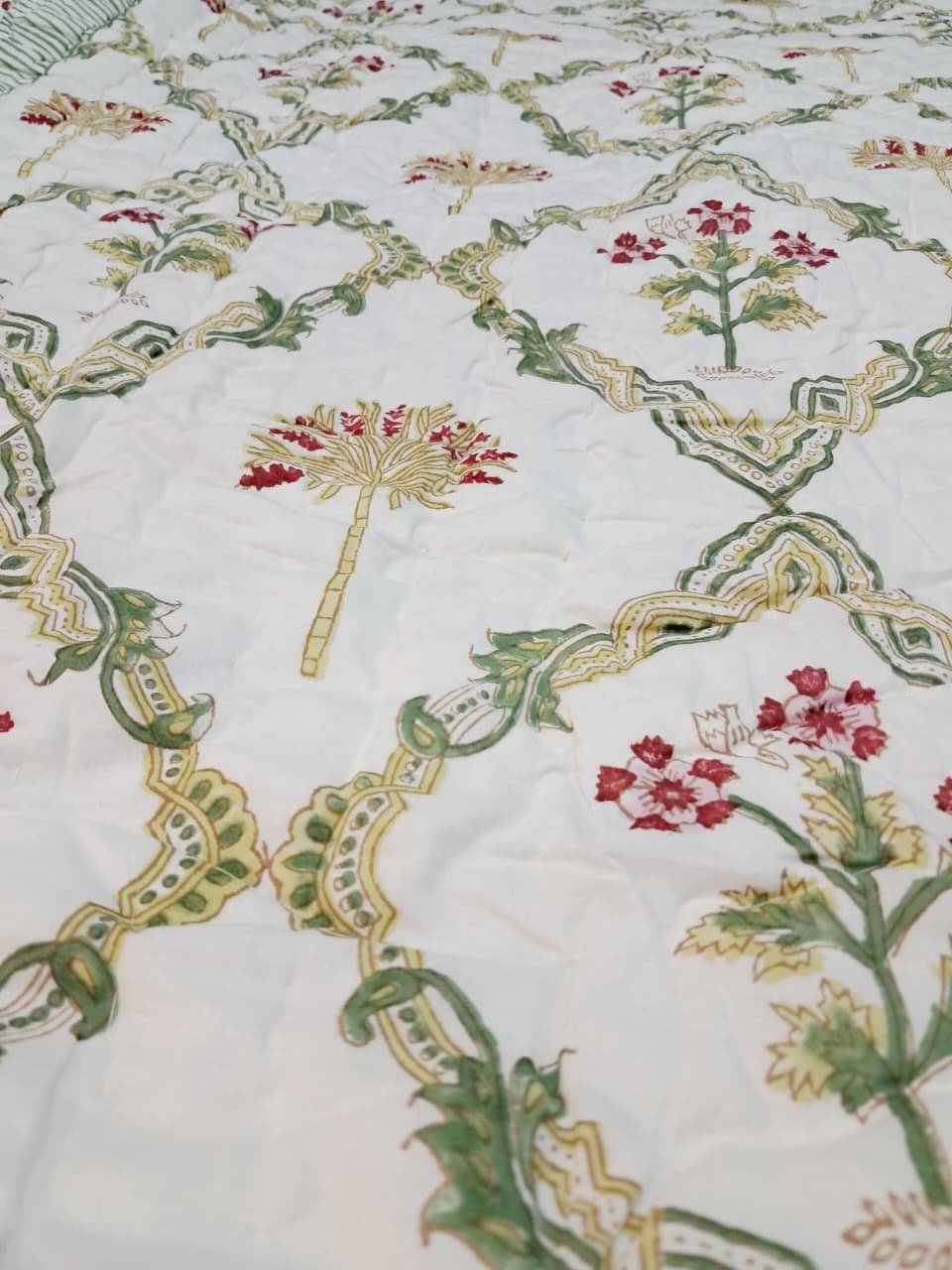 Mughal Palm Garden – Jaipuri Hand-Block Mulmal Cotton Razai - Image 7