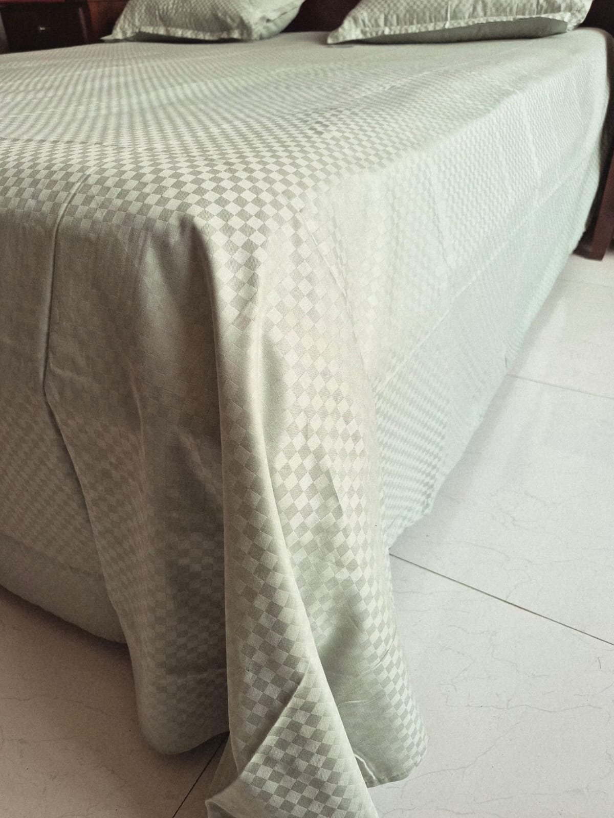 Premium Buttery-Soft Collection Bedsheet (108x108) (02) - Image 8