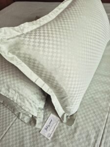 Premium Buttery-Soft Collection Bedsheet (108x108) (02)