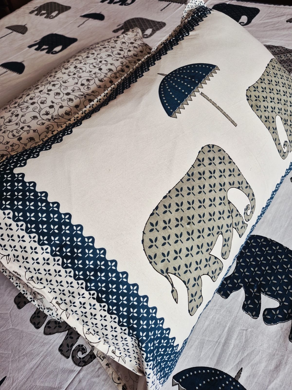 Anardana 108x108 Cotton Bedsheet (03)