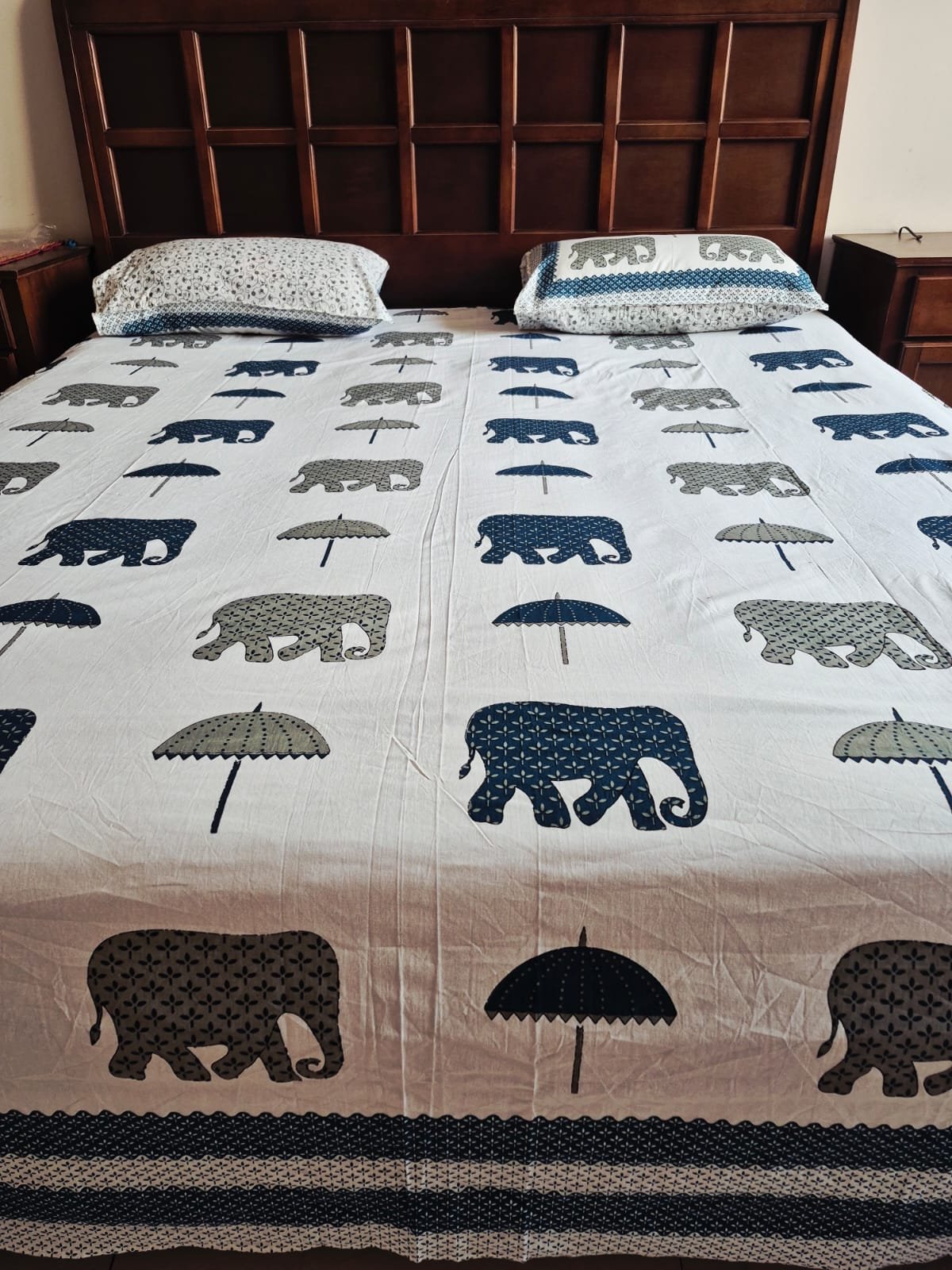Anardana 108x108 Cotton Bedsheet (03) - Image 3