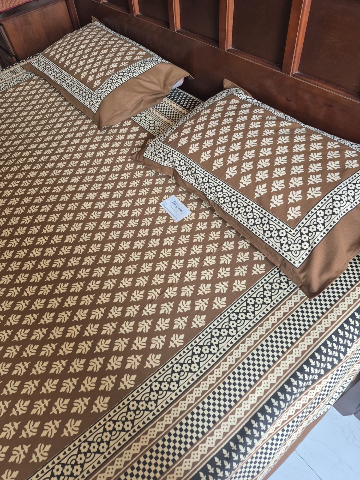 Daily Bloom King Size (98x106) Bedsheet (03) - Image 3